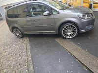 Gebraucht VW Touran Highline 105 PS (77 kW) 2011 Van / Kleinbus