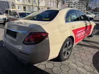 Gebraucht Mercedes E200 Avantgarde 150 PS (110 kW) 2017 Beige Limousine