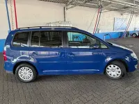 Gebraucht VW Touran 105 PS (77 kW) 2010 Blau Van / Kleinbus