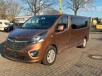 Gebraucht Opel Vivaro 145 PS (106 kW) 2017 Braun Van / Kleinbus