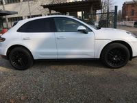 Gebraucht Porsche Macan Basis 245 PS (180 kW) 2020 Weiß SUV