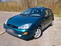 Gebraucht Ford Focus 116 PS (85 kW) 1999 Grün Kleinwagen