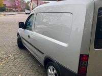 Gebraucht Opel Combo 94 PS (69 kW) 2008 Silber Van / Kleinbus