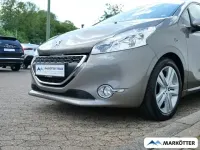 Gebraucht Peugeot 208 Active 95 PS (69 kW) 2012 Grau Kleinwagen