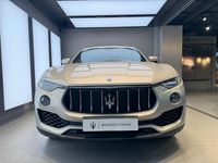 Gebraucht Maserati Levante 275 PS (202 kW) 2018 Gold SUV