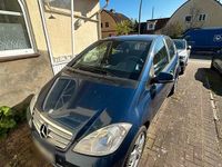 Gebraucht Mercedes A160 95 PS (69 kW) 2012 Blau Kleinwagen