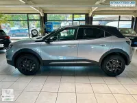 Neu Opel Mokka 131 PS (96 kW) 2025 Kontrast grau metallic /... SUV