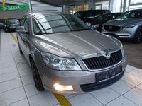 Gebraucht Skoda Octavia Elegance 160 PS (117 kW) 2010 Beige Limousine