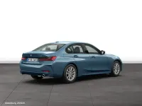 Gebraucht BMW 318 156 PS (114 kW) 2025 Arctic race blue metallic Limousine