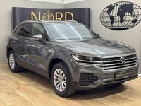 Gebraucht VW Touareg 231 PS (169 kW) 2022 Siliziumgrau metallic (metallic) SUV
