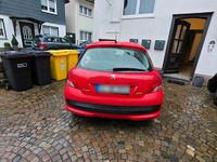 Gebraucht Peugeot 207 54 PS (39 kW) 2009 Rot Kleinwagen