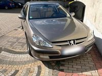 Gebraucht Peugeot 607 133 PS (97 kW) 2003 Gold Limousine