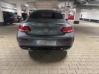 Gebraucht Mercedes C400 333 PS (244 kW) 2019 Grau Coupé