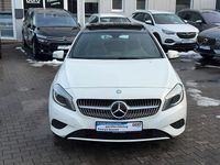 Gebraucht Mercedes A180 109 PS (80 kW) 2014 Calcitweiss  unilack Limousine
