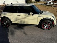 Gebraucht Mini John Cooper Works 209 PS (153 kW) 2006 Weiß Kleinwagen