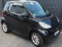 Gebraucht Smart ForTwo Coupé 61 PS (44 kW) 2012 Schwarz Coupé