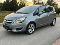 Gebraucht Opel Meriva Innovation 140 PS (102 kW) 2014 Silber Van / Kleinbus