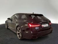 Gebraucht Audi RS6 Ambiente 600 PS (441 kW) 2024 Mythosschwarz metallic Kombi