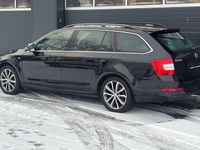 Gebraucht Skoda Octavia 150 PS (110 kW) 2015 Schwarz Kombi