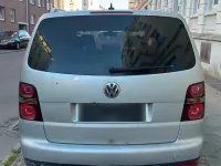 Usata VW Touran 140 CV (102 kW) 2008 Argento Monovolume