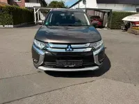 Gebraucht Mitsubishi Outlander Plus 150 PS (110 kW) 2017 Grau SUV
