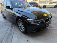 Gebraucht BMW 320 Comfort Edition 184 PS (135 kW) 2015 Schwarz Kombi