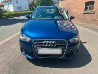 Gebraucht Audi A1 90 PS (66 kW) 2012 Blau Kleinwagen