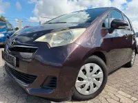 Gebraucht Toyota Verso-S 99 PS (72 kW) 2012 Violett Van / Kleinbus