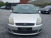 Gebraucht Ford Fiesta Style 80 PS (58 kW) 2008 Silber Kleinwagen