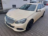 Gebraucht Mercedes E220 170 PS (125 kW) 2016 Hellelfenbein Kombi