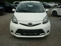 Gebraucht Toyota Aygo Cool 68 PS (50 kW) 2014 Weiß Kleinwagen