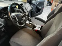 Gebraucht Ford Focus 95 PS (69 kW) 2014 Grau Kombi