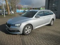 Gebraucht Skoda Superb Ambition 150 PS (110 kW) 2024 Silber Kombi