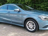 Gebraucht Mercedes CLA180 122 PS (89 kW) 2013 Blau Limousine