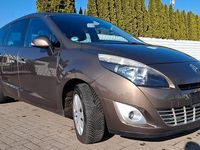 Gebraucht Renault Scénic III Dynamique 131 PS (96 kW) 2009 Braun Van / Kleinbus