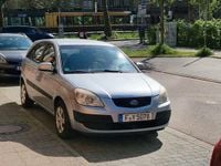 Usata Kia Rio 111 CV (81 kW) 2007 Argento Berlina