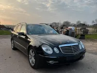 Gebraucht Mercedes E320 224 PS (164 kW) 2007 Schwarz Kombi