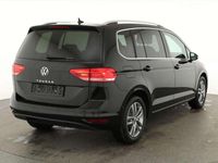 Neu VW Touran Comfortline 150 PS (110 kW) 2025 Grenadillschwarz meta... Van / Kleinbus