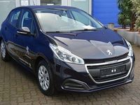 Gebraucht Peugeot 208 Active 82 PS (60 kW) 2016 Blau metallic Kleinwagen