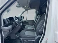 Gebraucht VW Crafter 140 PS (102 kW) 2021 Schwarz / candy weiss (metallic) Van