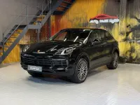 Gebraucht Porsche Cayenne Platinum Edition 441 PS (324 kW) 2023 Schwarz SUV