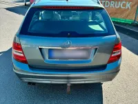 Gebraucht Mercedes C180 120 PS (88 kW) 2011 Grün Kombi