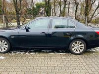 Gebraucht BMW 523 190 PS (139 kW) 2008 Schwarz Limousine