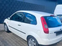 Brugt Ford Fiesta 69 HK (50 kW) 2004 Hvid Hatchback