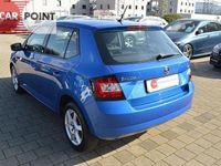 Gebraucht Skoda Fabia 60 PS (44 kW) 2018 Raceblau metallic Kleinwagen