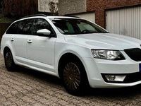 Gebraucht Skoda Octavia 150 PS (110 kW) 2016 Weiß Kleinwagen