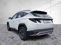 Neu Hyundai Tucson Select 150 PS (110 kW) 2025 Weiss SUV