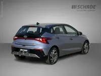 Gebraucht Hyundai i20 Trend 101 PS (74 kW) 2025 Blau Limousine