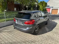 Gebraucht BMW 225 Active Tourer Advantage 224 PS (164 kW) 2016 Schwarz Van / Kleinbus