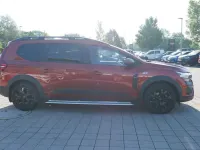 Gebraucht Dacia Jogger Extreme 94 PS (69 kW) 2023 Terracottabraun metallic Van / Kleinbus